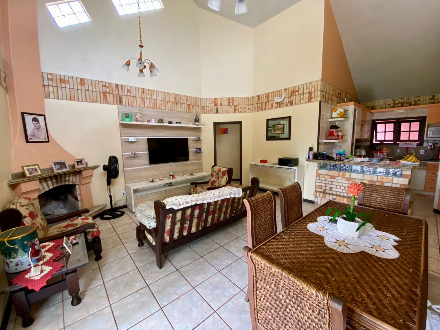 Casa, 3 quartos - Foto 2