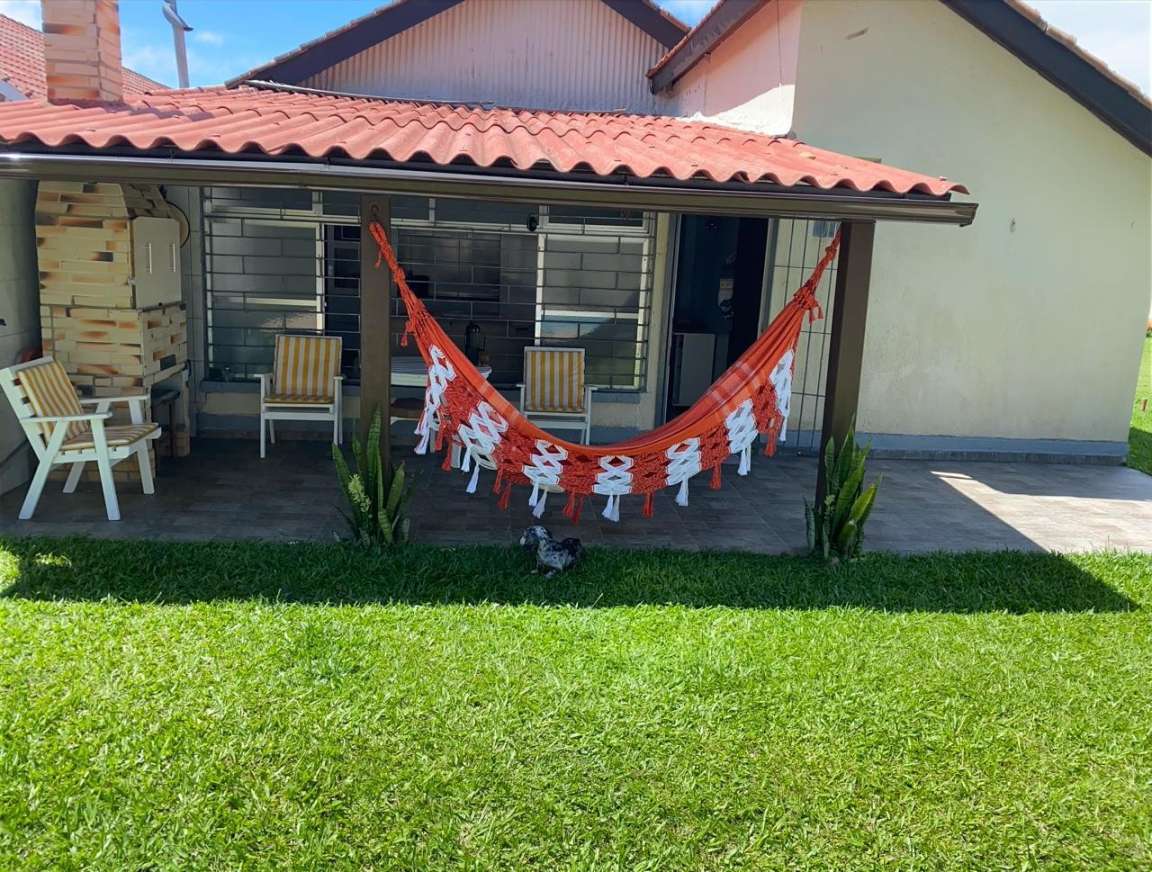 Casa, 5 quartos, 138 m² - Foto 1