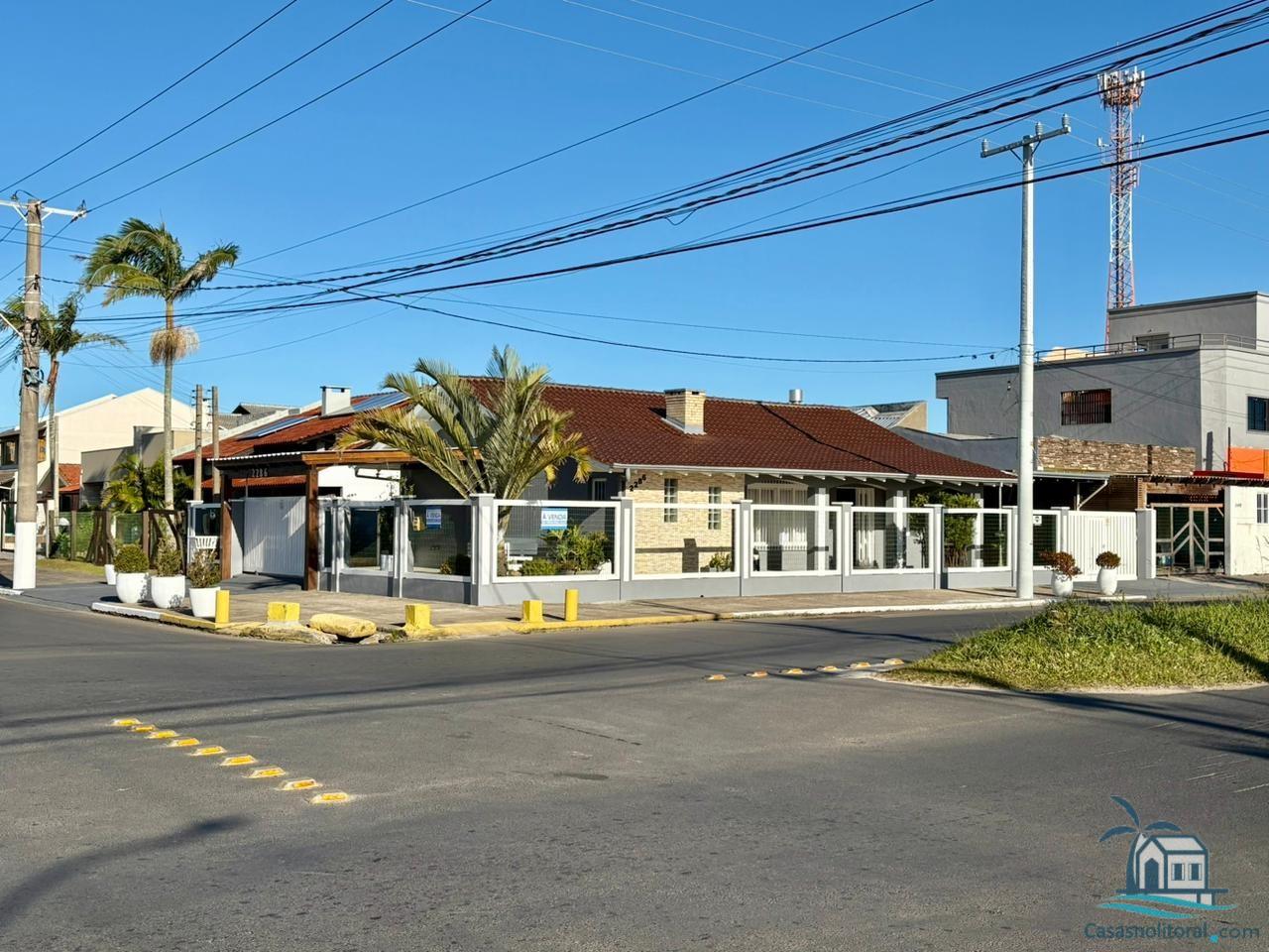 Casa, 3 quartos, 166 m² - Foto 1